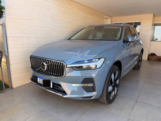 VOLVO XC60 2.0 T8 RECHARGE ULTIMATE AWD GEARTRONIC VOLVO XC60 2.0 T8 RECHARGE ULTIMATE AWD GEARTRONIC